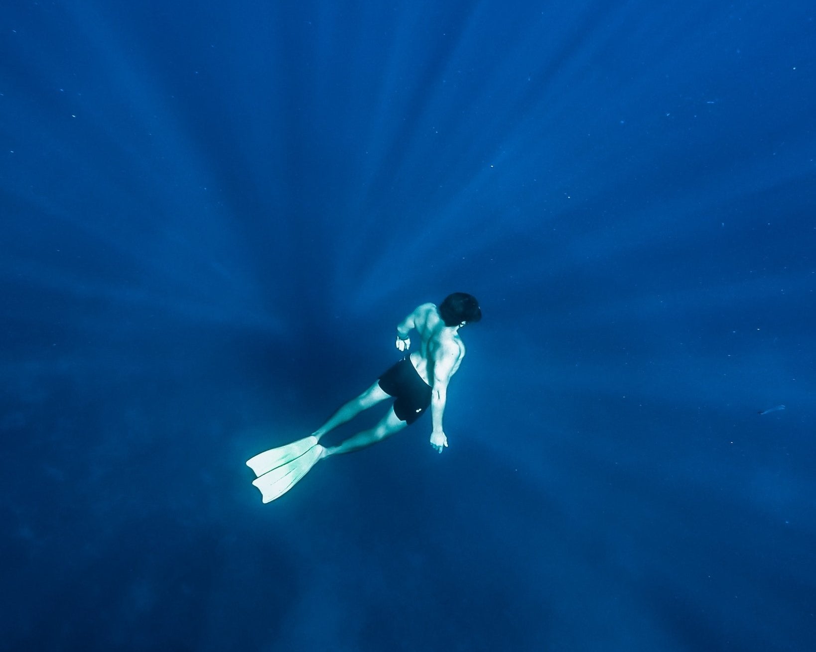 Blue Mind: What is it and how can it help with Balancing the Mind, and Embracing Adventure? - Fungo